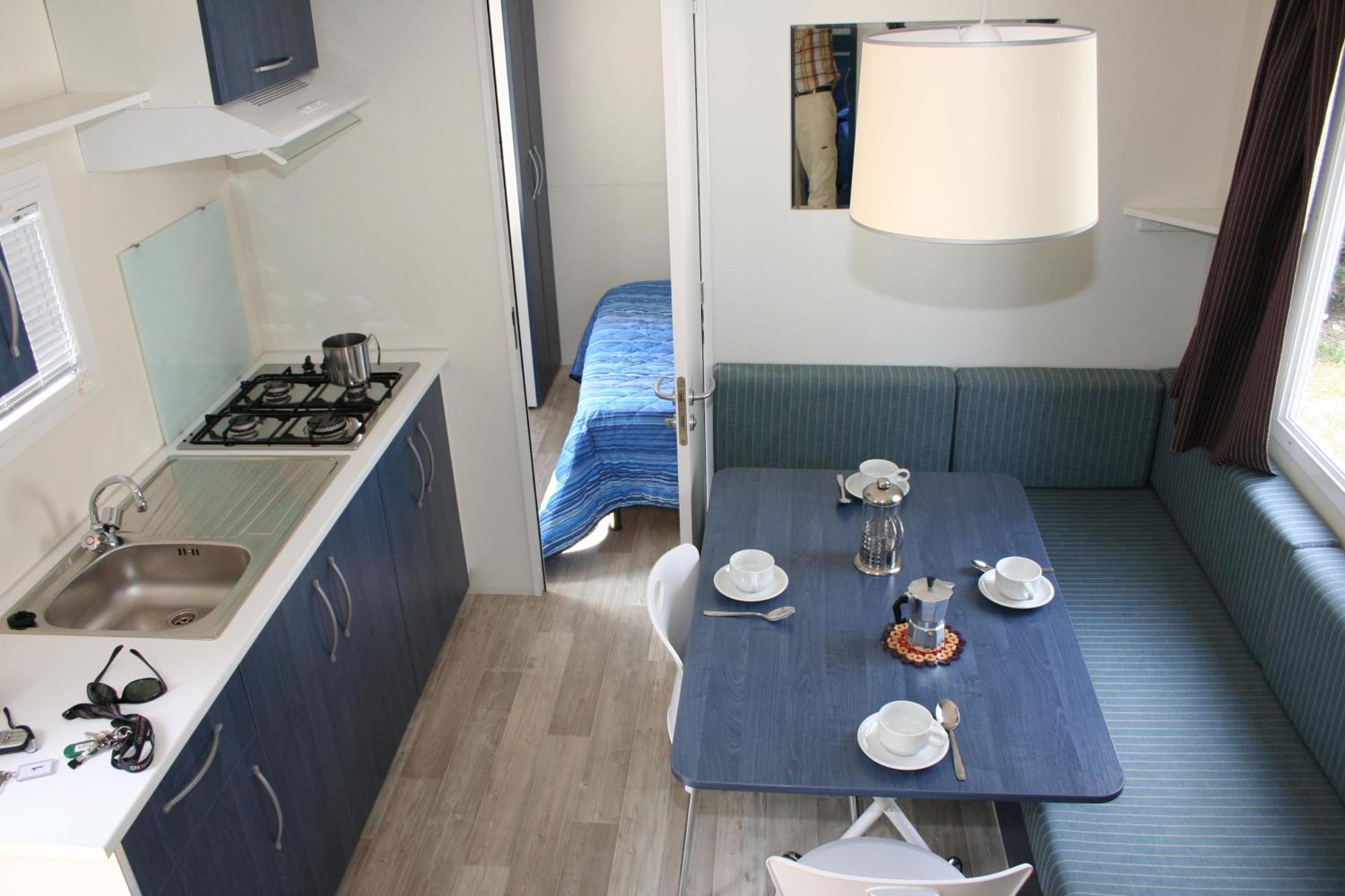 Happy Camp Mobile Homes In Camping Villaggio Internazionale San Menaio Eksteriør billede